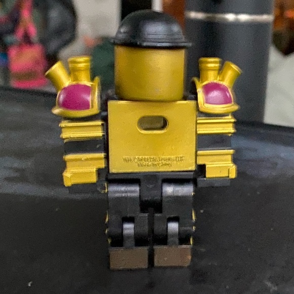 ROBLOX ROBOT  Figure  2.5”  . - Picture 5 of 5